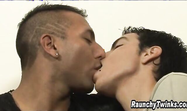 2 whorish nubiles Dunk tuck