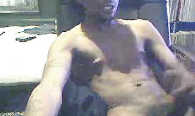 gigantic ten-Pounder Serbian Muscles dude Showcases His palatable H