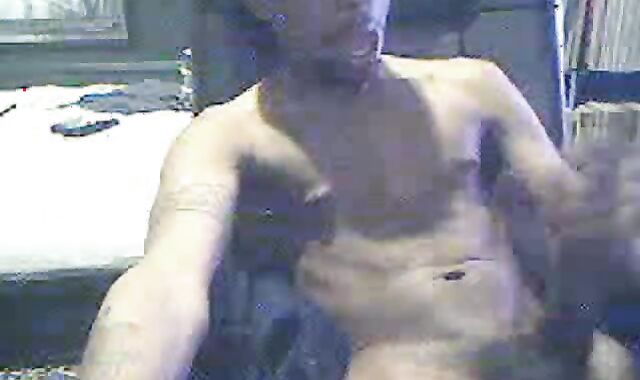 gigantic ten-Pounder Serbian Muscles dude Showcases His palatable H