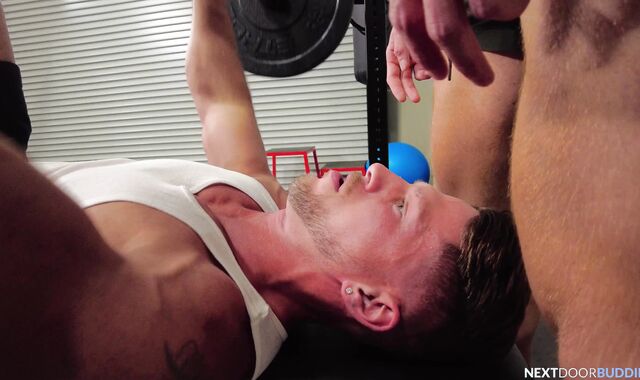 Next Door Mates:voyeur Sneaky Boys Share Their Secret