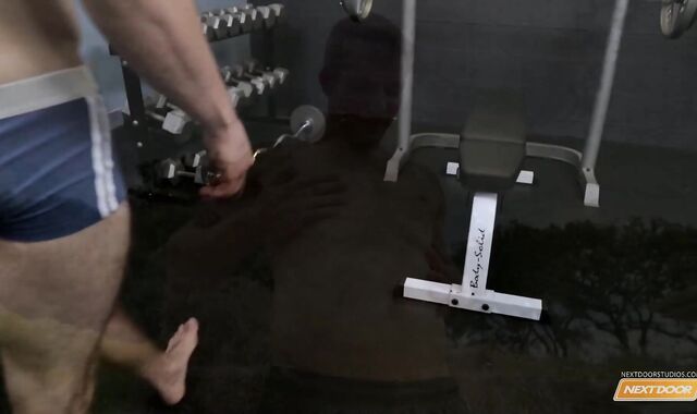 NextDoorMale spycam-voyeur Tattooed euro jock likes great fuckin'