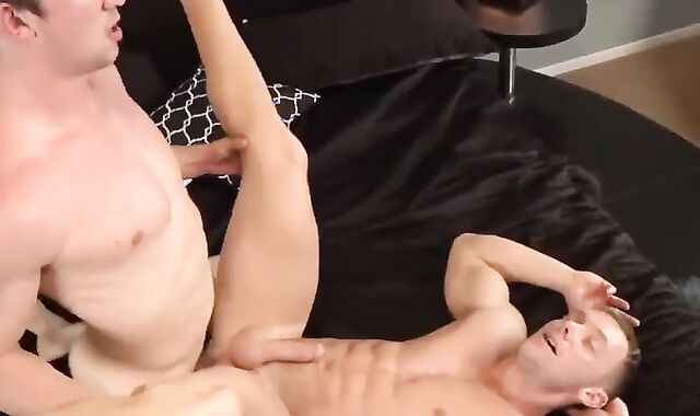 legitimate age teen dude pummels light-haired Muscle Bear