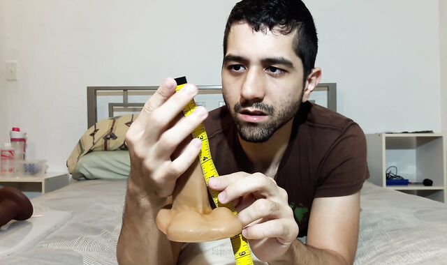 VixSkin fucky-fucky faux-cock Review