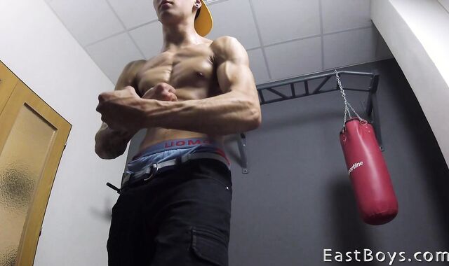 EastBoys.com:voyeur Too uber-cute heterosexual fellow heads for firm nailining