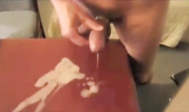 Unlimited Cum Supply for This Horny Amateur Man!