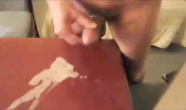 Unlimited Cum Supply for This Horny Amateur Man!