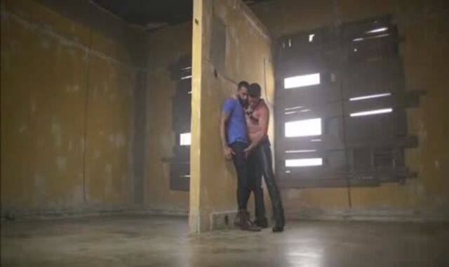 fag Hump victim 0513