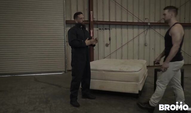 Bromo:spycam Undergarments Taunt with a Humid Surprise