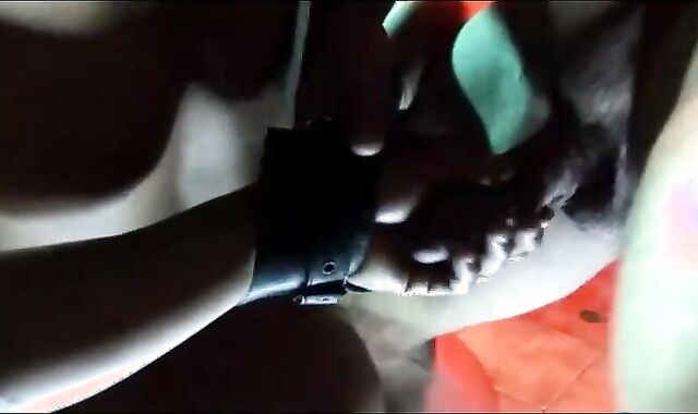 Parent's teenie marionette