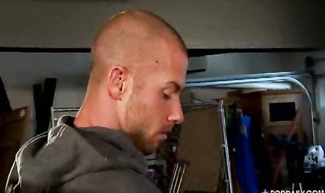 trunk Daily voyeur-voyeur The lengthy ten-Pounder Of The Law