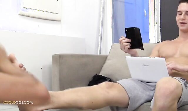 Masculine Sole bondman For Alpha man