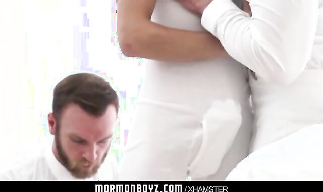 MormonBoyz resigned guy bonks 2 father guys