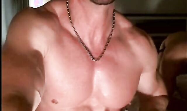 Sex tape voyeur-spycam naked pummel Muscle tormentor beefstick