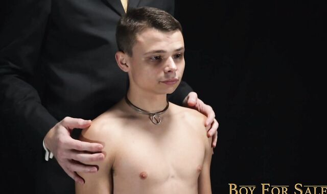 boyforsale:spycam Virginal Twink Gets Poked by Huge Dad