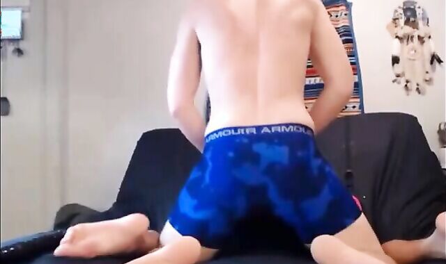 those fag folks avid About Lovemaking Live On Queerscams.com