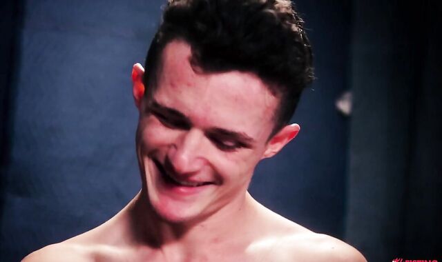 FistingInferno.com:voyeur Unshaved Grant Ducati receives SADISM & MASOCHISM