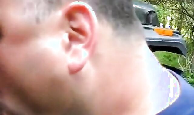 Ein Blase-Date im Freien mit einem Amateur 2