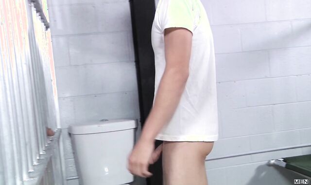 Holding Cage voyeur-spycam Jail nail