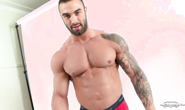 Maskurbate:voyeur Youthful Calvin jerking