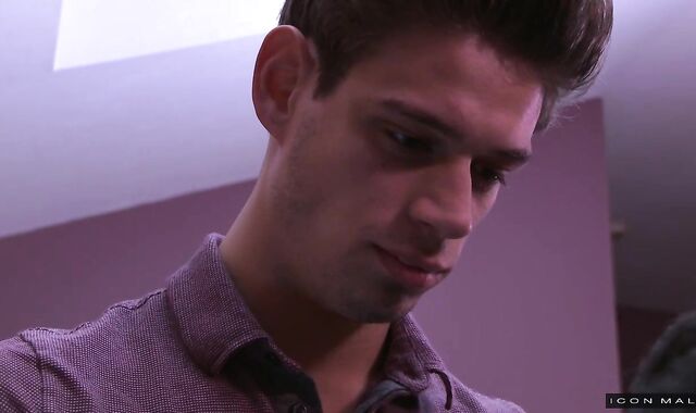 Icon Masculine voyeur-spycam Billy Santoro being torn up by Michael DelRay