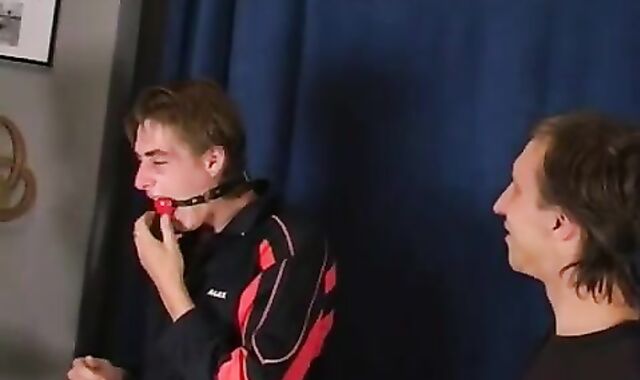 Discipline4Boys spycam-voyeur Dodger