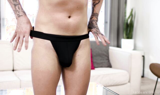 Modern-Day Sins:voyeur Tongue-corded Lads Degustating