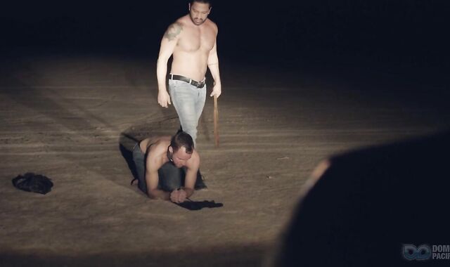 FetishMen voyeur-voyeur Massive Dominic Pacifico perceives in need of corded