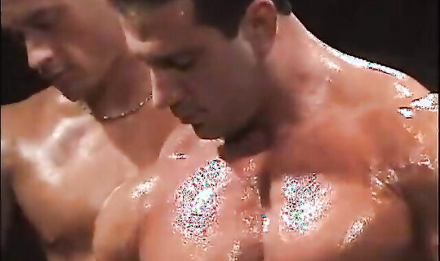 Muscle god Tom Katt adore sesh