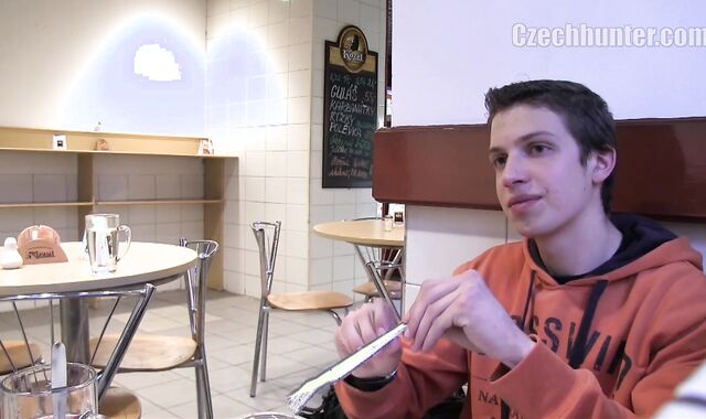 Czech Hunter:voyeur Using a voyeur'College Project'voyeur to Tempt