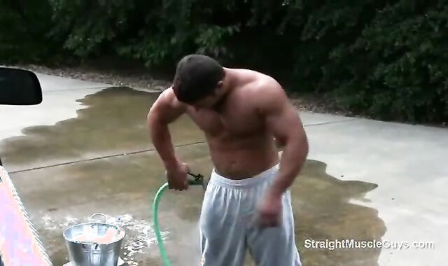 Spoken Muscle sir Washes Van