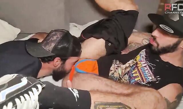 A Colombian A$voyeur$spycam Sense So ultra-cute Inwards spycam[ONLYFANS]