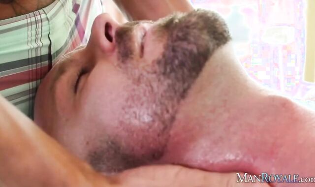 GayRoom:spycam Mitch Vaughn heads crazy on manstick