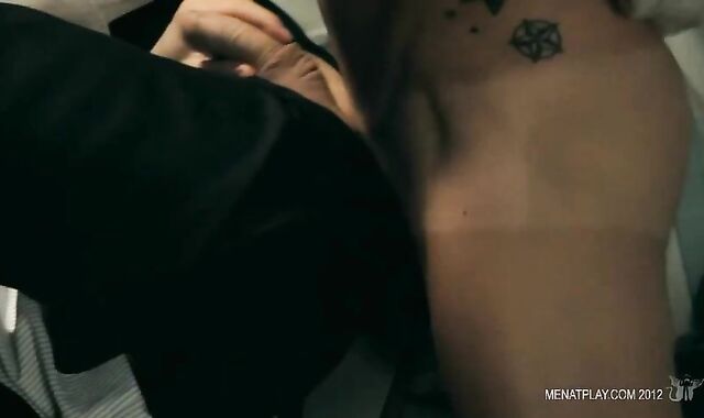 avid Thugs Finger-tickling Soiree