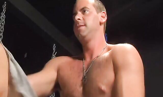 Girth And Ari On A Sling