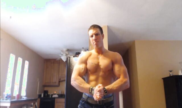 Wordy dom Cub strips Down