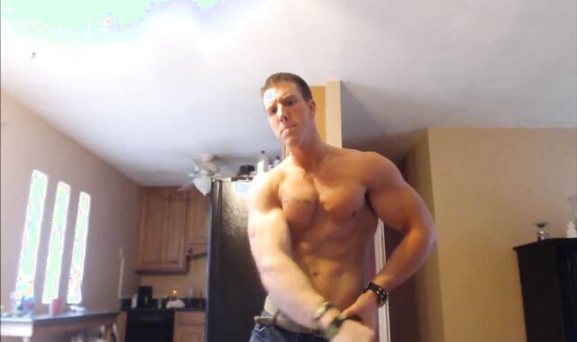 Wordy dom Cub strips Down