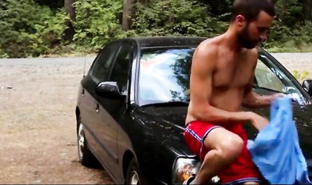 Big-Cock Hunk Jerks Off Outdoors