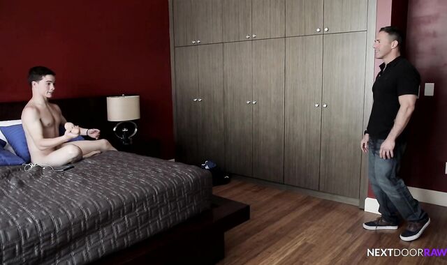 Next Door Humid:voyeur The Fake penis in the Bag:voyeur A Story of Discovery