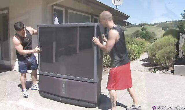 Manmeat Daily:spycam Inches of Enjoyment:spycam Beefstick and Vince