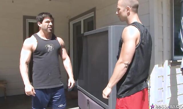 Manmeat Daily:spycam Inches of Enjoyment:spycam Beefstick and Vince