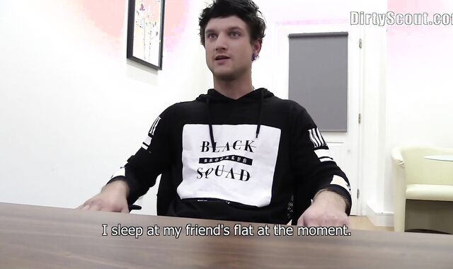 Muddy Scout:voyeur The Tighter They Fall