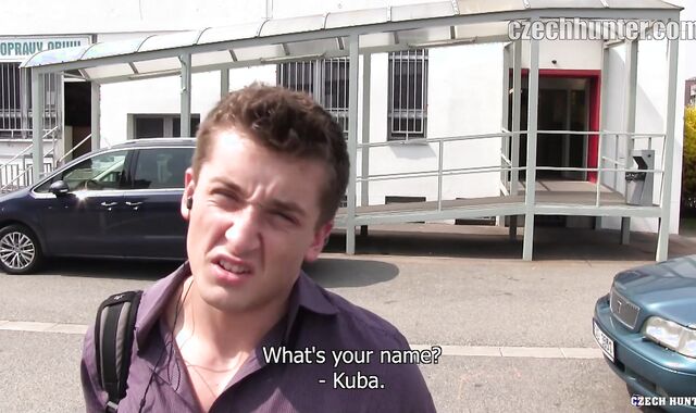 Czech Hunter:spycam Sport and More with the Bag-Carrying Cub