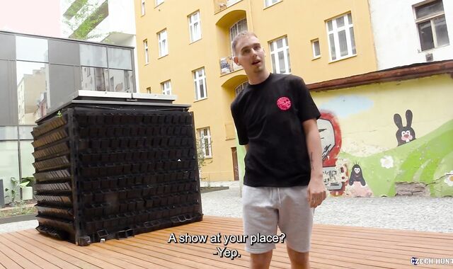 Czech Hunter:voyeur Spinning Thru My Guest room