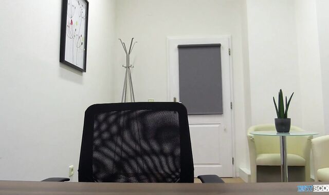 Sloppy Scout:voyeur Beach-Fellow's Sneer Opens Retail Door