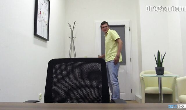 Sloppy Scout:voyeur Beach-Fellow's Sneer Opens Retail Door