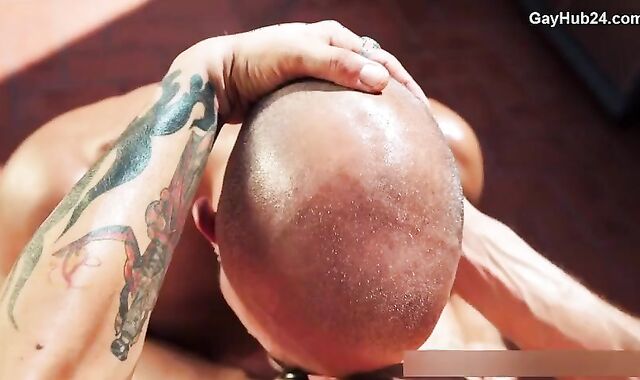 Greedy Muscle bootie