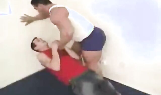 Muscular lad man predominance arches to get screwed