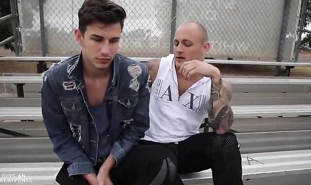 Kuper Trevor.spycam taut homosexual Intercourse