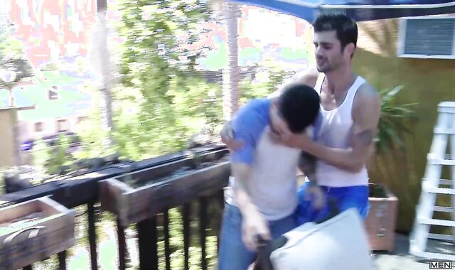 Bad neighbour voyeur-voyeur penetrate