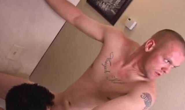 Next Door Friends:voyeur Jizz Exchanging Neighbors